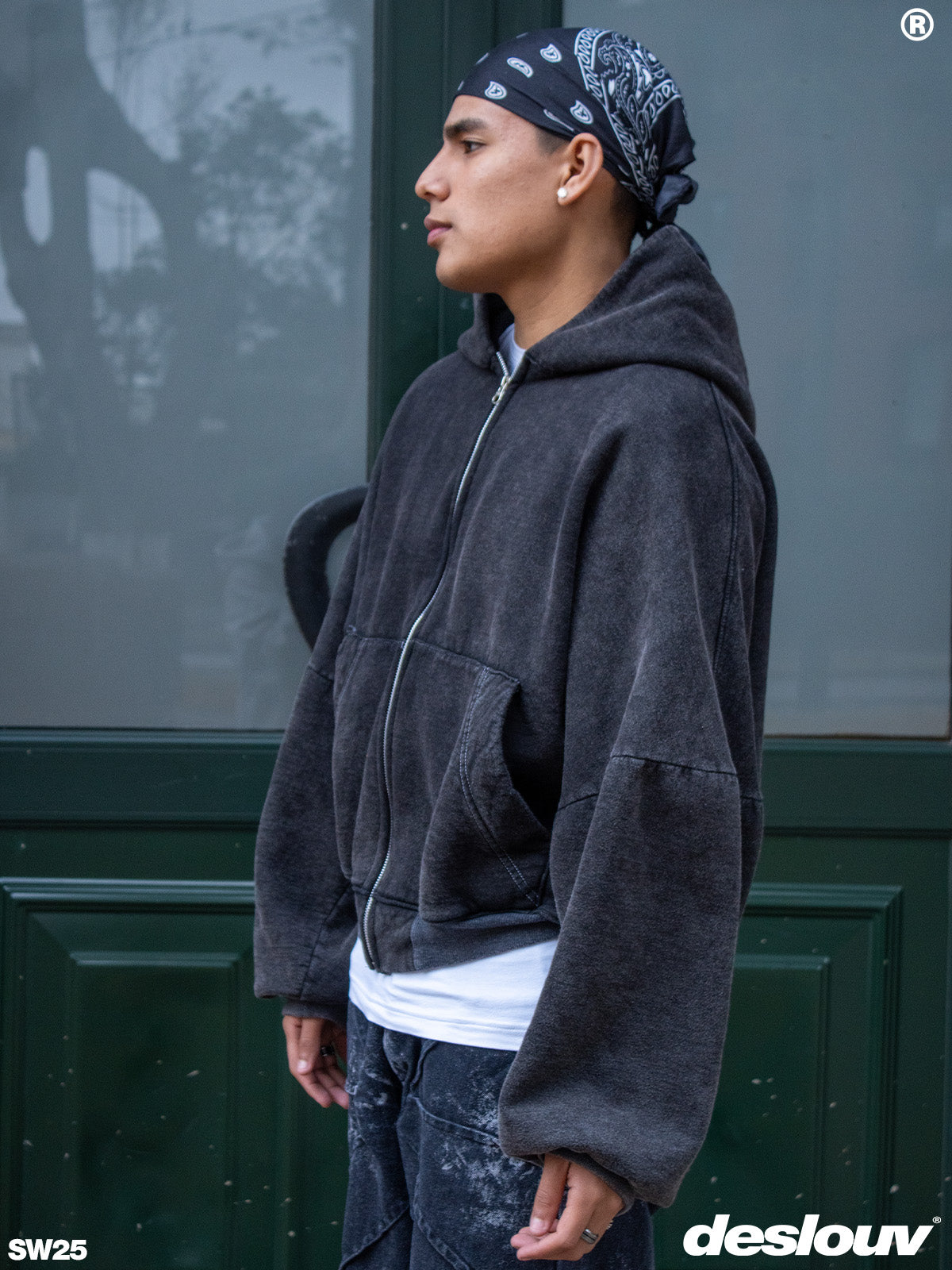 ZIP HOODIE VINTAGE BLACK®